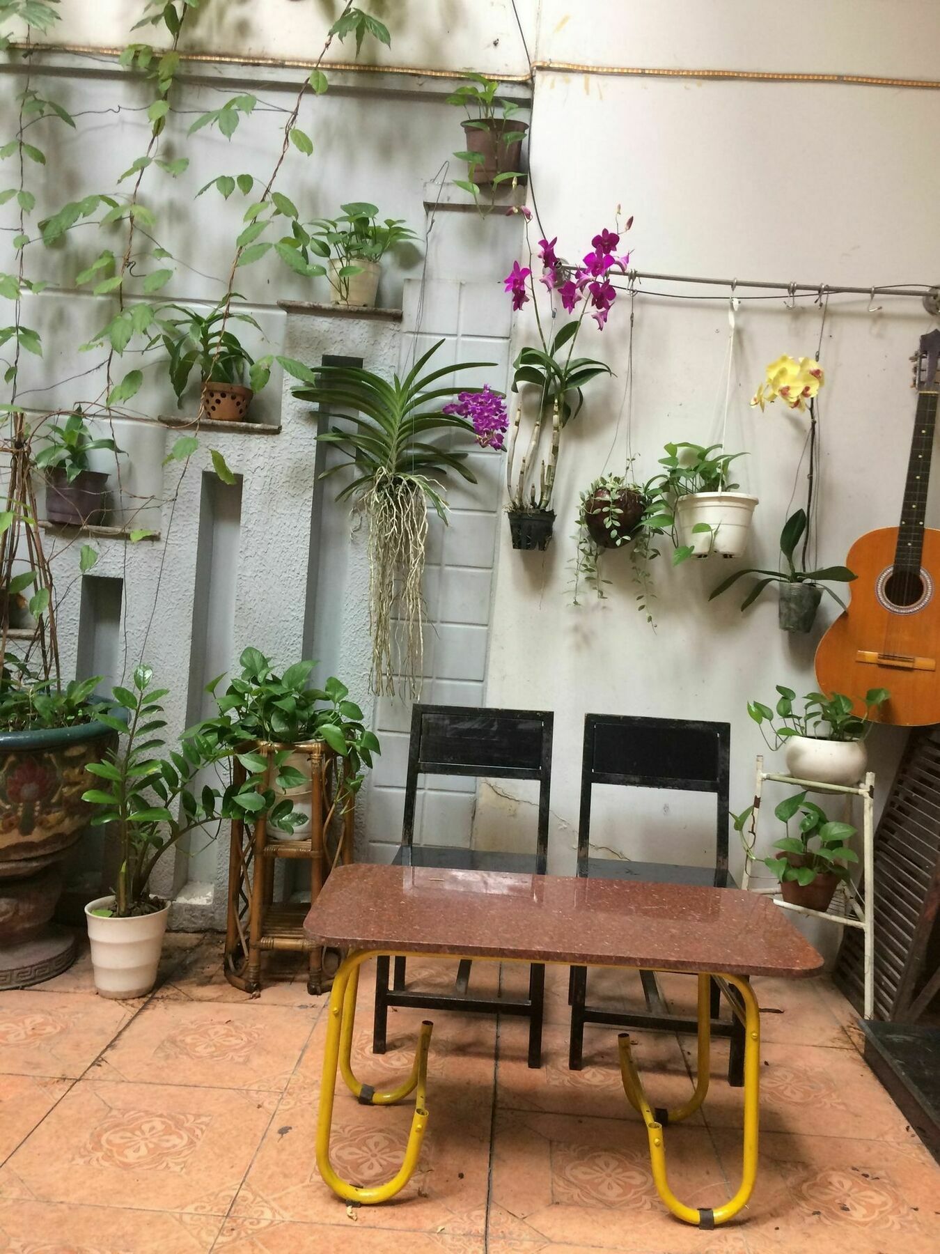 Drop By Saigon Guesthouse Ho Chi Minh-stad Buitenkant foto